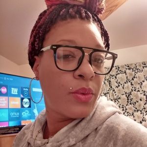 Meet your Posher, Tabatha